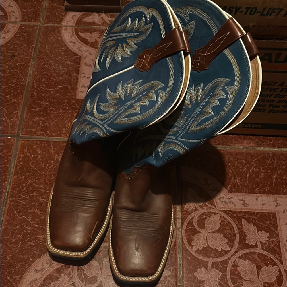 Ariat Brown and Blue Cowboy Boots with Decorative Stitching